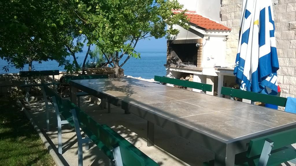 Apartments Karaman Подстрана Екстериор снимка