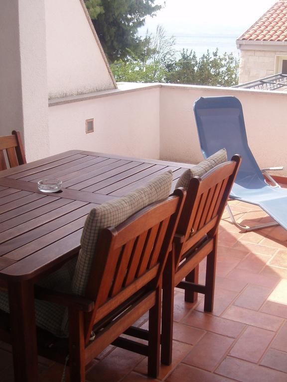 Apartments Karaman Подстрана Стая снимка